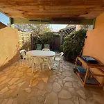 Pavillon Cap Soleil Pour 4 Personnes * Vendres